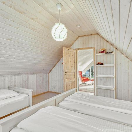 2 Bedroom Stunning Home In Zerpenschleuse Eksteriør bilde
