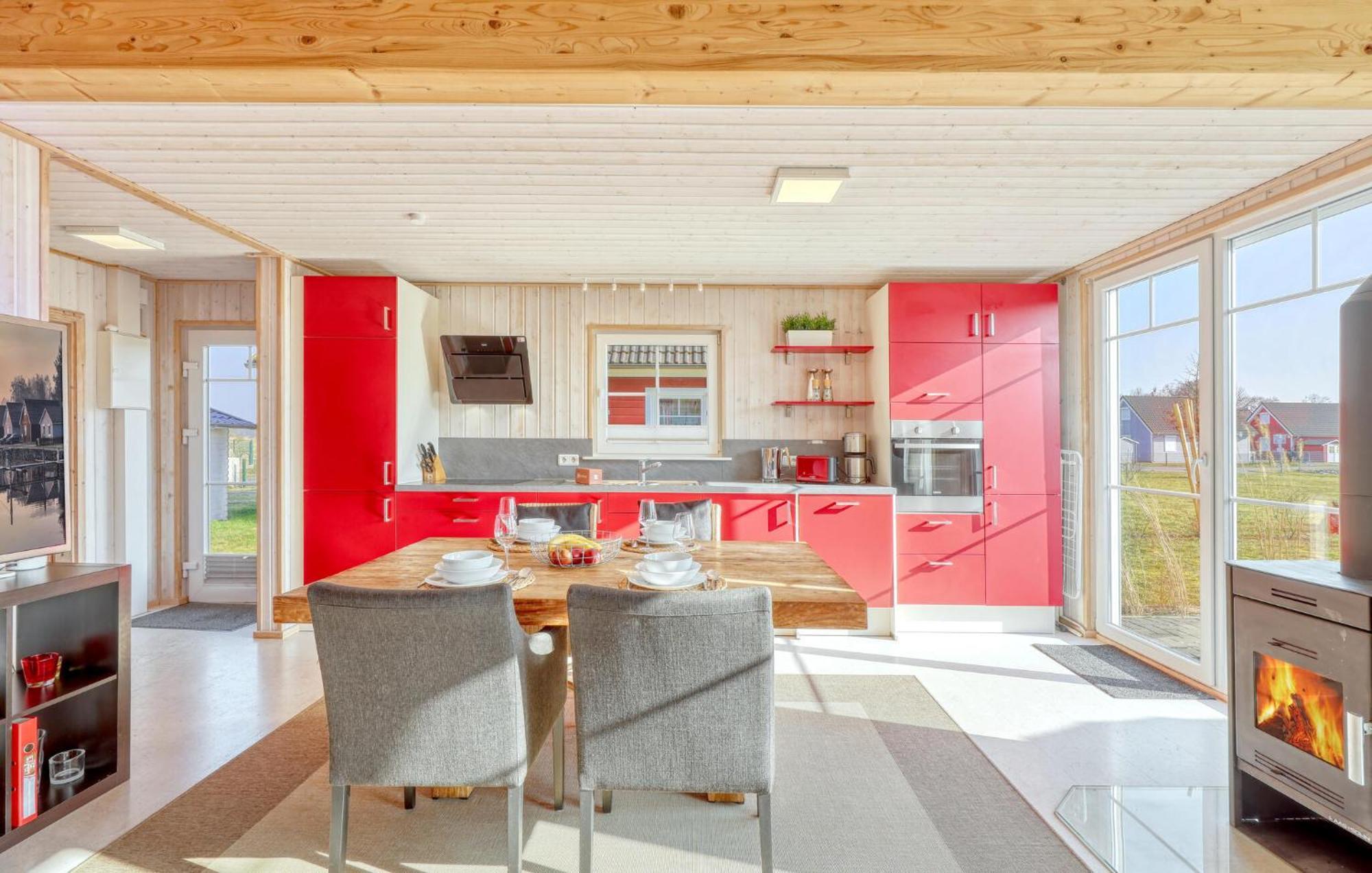 2 Bedroom Stunning Home In Zerpenschleuse Eksteriør bilde