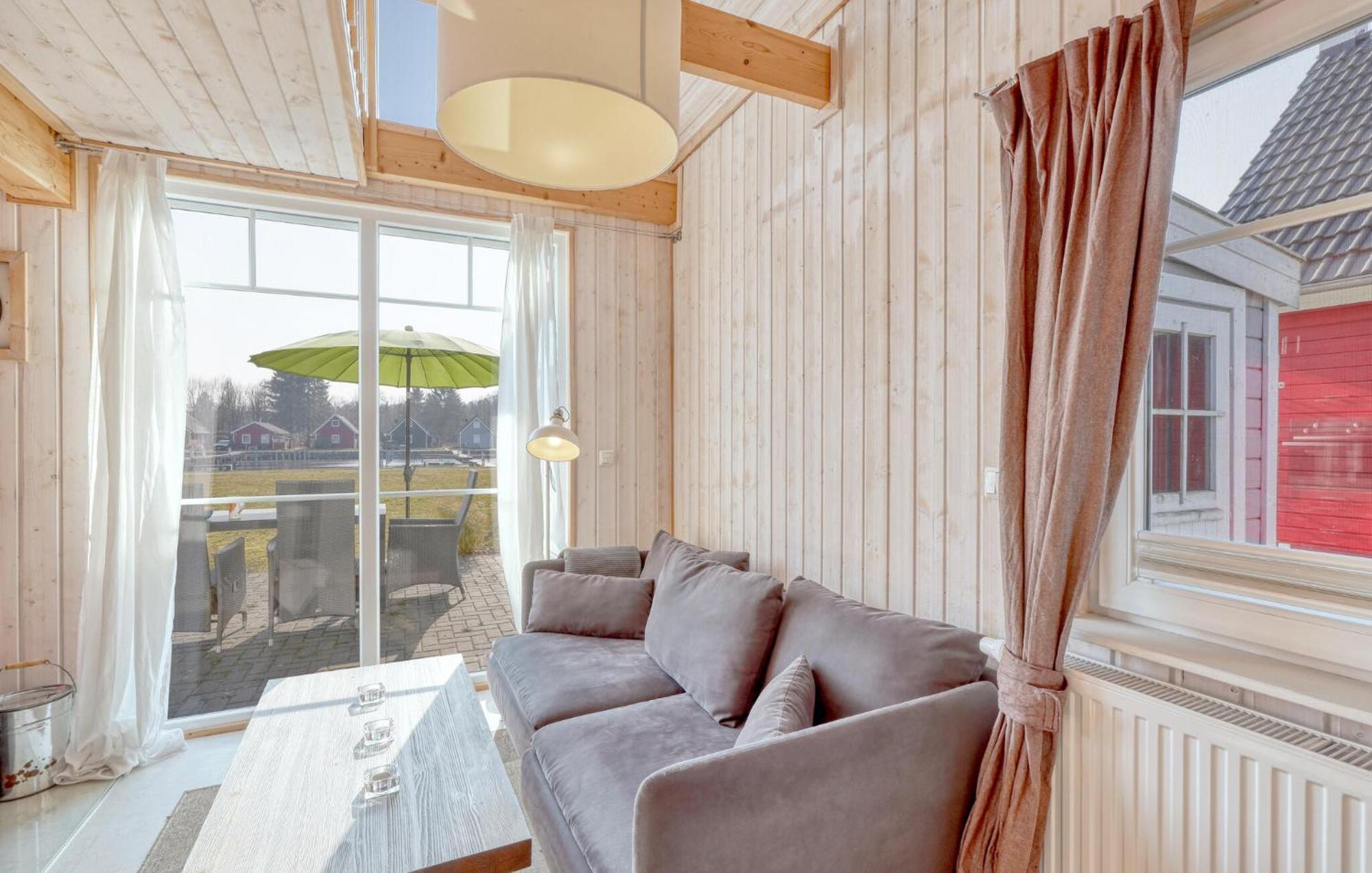 2 Bedroom Stunning Home In Zerpenschleuse Eksteriør bilde