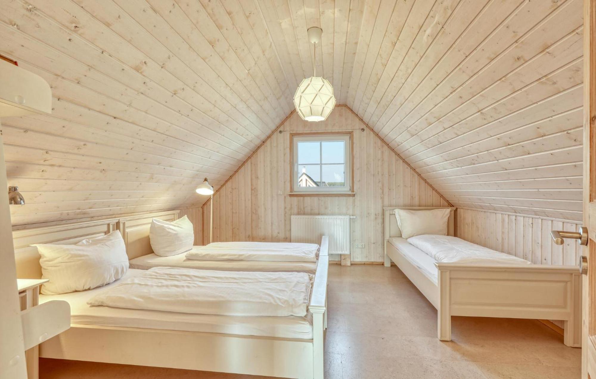 2 Bedroom Stunning Home In Zerpenschleuse Eksteriør bilde