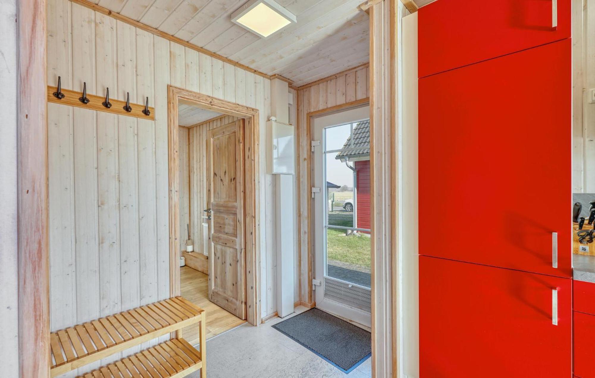 2 Bedroom Stunning Home In Zerpenschleuse Eksteriør bilde