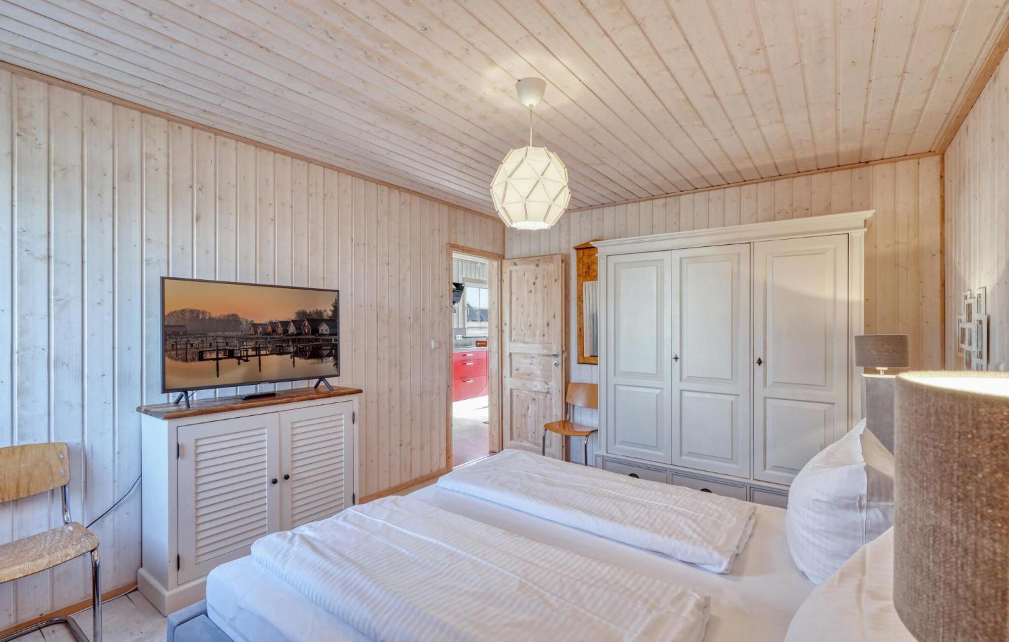 2 Bedroom Stunning Home In Zerpenschleuse Eksteriør bilde
